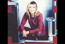 Le programme "France Gall en concert 94" était vendu pendant les concerts du 27 septembre au 1er octobre 1994 à la Salle Pleyel et pendant la tournée.