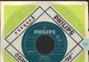 Ce 45 tours en provenance du Canada contient les titres Ne sois pas si bête (Stand A little closer) et Pense à moi, extraits du tout premier EP de France Gall Ne sois pas si bête (Stand A little closer), édité le 28 novembre 1963 en France.