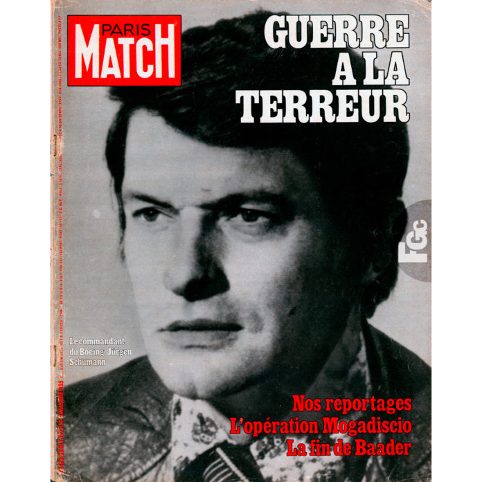 A elle a bien changé, la petite France Gall qui avait séduit la France à 16 ans en mettant gentiment en boîte ce « Sacré Charlemagne ».