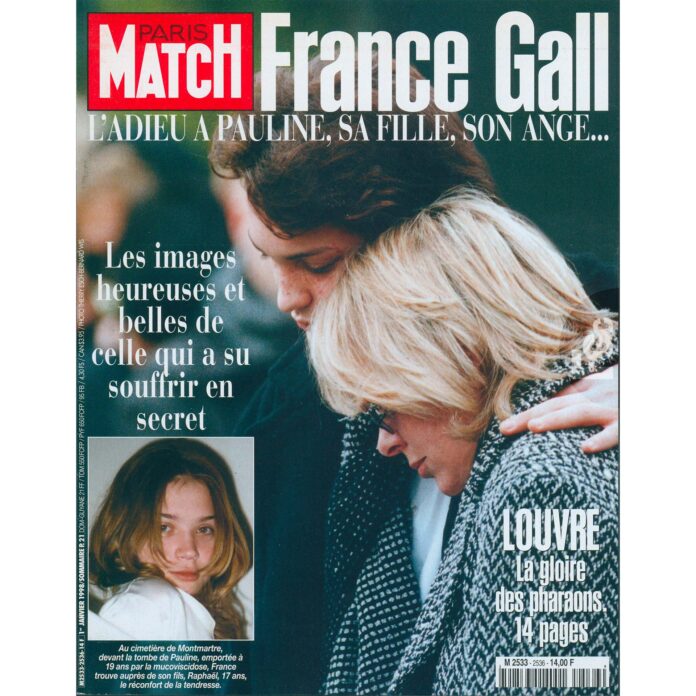 Une mère qui résiste | France Gall | Paris Match Article Paris Match 1997, France Gall et Pauline